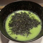 カハラ - あおさ・ブロッコリーのポタージュ　吉田牧場の