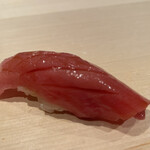 牛肉寿司 きんたん - 気仙沼産マグロ中トロ　とろけます