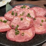 本格焼肉 韓国料理 徐家 - 