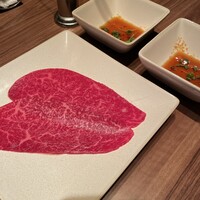 焼肉うしごろ 新宿三丁目店 - 