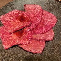 焼肉うしごろ 新宿三丁目店 - 