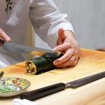 鮨ト酒肴 富かわ - ［握り］うなたま巻