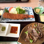 瀬戸白雲 - 焼肉も薄いけど味はめちゃくちゃ美味しい