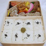 Kiyouken - シウマイ弁当770円　（＾ω＾）