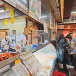 丸健水産 - 外観