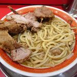 ラーメン タロー 五反田の陣 - 小ラーメン豚入り1,100円（野菜マシ、削り節）