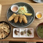 的矢かきテラス - 250228金　三重　的矢かきテラス　カキフライ、かきごはん、あおさの味噌汁