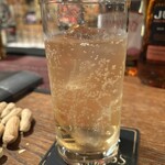 ビーグラッド - フェイマスグラウスと苺のハイボール