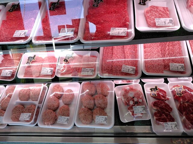 ベコ屋の洋ちゃん - 岡（牛料理）の写真