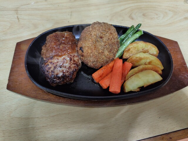 ベコ屋の洋ちゃん - 岡（牛料理）の写真