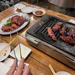 焼肉 ホルモン シオミ - 