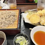 自然薯とそばの店 高尾の桜 - 