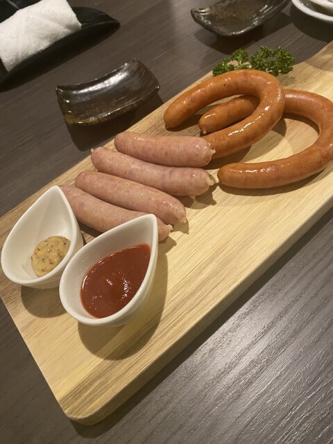 居酒屋福丸 本八戸の創作料理と居酒屋グルメ