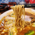 ラーメン猪太 - 麺