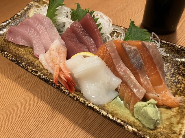 Yatai Zushi Kogawabashi Ekimaecho