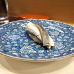 うを徳 - 小肌（握り）