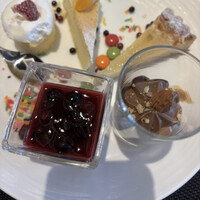 フォルク キッチン オールデイダイニング  - 
