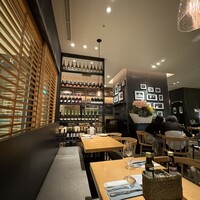 オービカ モッツァレラバー 横浜店 - 