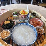 Lhong Tou Cafe - 料理写真: