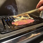 くく はなれ - 神戸牛 ツラミ