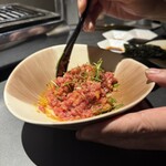 くく はなれ - トロたくユッケ