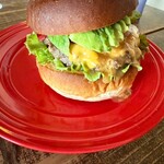 ととらべべハンバーガー - 妻のアボカドバーガー