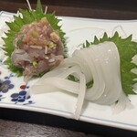 金町製麺 - ヤリイカの刺身とアジのなめろう