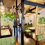 MONO MONO CAFE - 