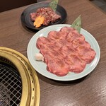 焼肉 一八 朝日町本店 - 
