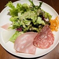 パージナ イタリアン ファイアワークス プラス カフェ ～薪焼きイタリアンとワイン～ - 
