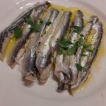 トラットリア 成城 - スペイン産イワシの酢漬け