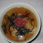亀の井別荘 - 梅干し茶漬け