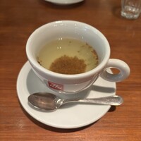 ルバーブ 大名古屋ビルヂング店 - 