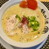 らーめん 泉鶏白湯 鶏神