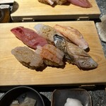 立ち喰い鮨 人人 - 