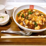 正式担担麺美食庁 四川辣麺 - 