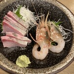 蕎麦切り くろ - ボタン海老とかんぱちの刺身