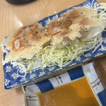 江ちゃんラーメン - キャベツに餃子