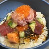 Shoyu o Kakenai Kaisen-don Umi Sachi - 三色丼