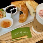 アトリーカフェ - 料理写真:atoriパン工房パンセット
