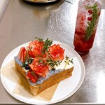 カフェ アットモス - 