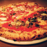 ピッツェリアスパーダ - ピザの生地がすごくいいです。