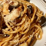 紀ノ国屋 - パルミジャーノをぱっぱして。