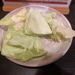 もつしげ - お通し（食べ放題）