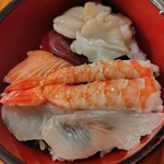 海鮮地鶏炭火焼 一期一会 - 