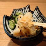 うずら - ミンク鯨の尾鰭。酢味噌を和えて