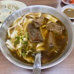 老山東牛肉麺 - 