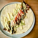 TANDEY - 1月末にオープンした、TACOS屋さんです。
と言っても、バーガー類や、ロコモコ等のご飯類などメニューは多彩です
