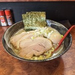 煮干しらーめん 渡辺商店 - 