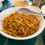 百香亭 - 本場の辛さにこめかみから汗が吹き出ました！クセになる美味しさです。